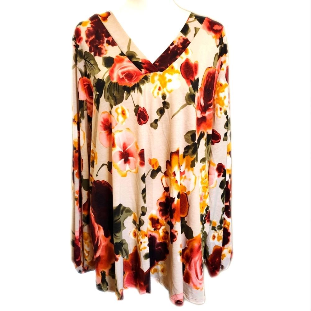 Sew In Love, Made in USA, v-neck, beautiful floral pattern blouse, XL